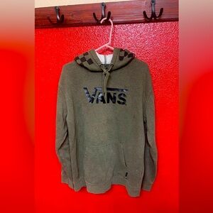 Brand: Vans Size: L Color: : olive
Material: 80%cotton 20% polyester